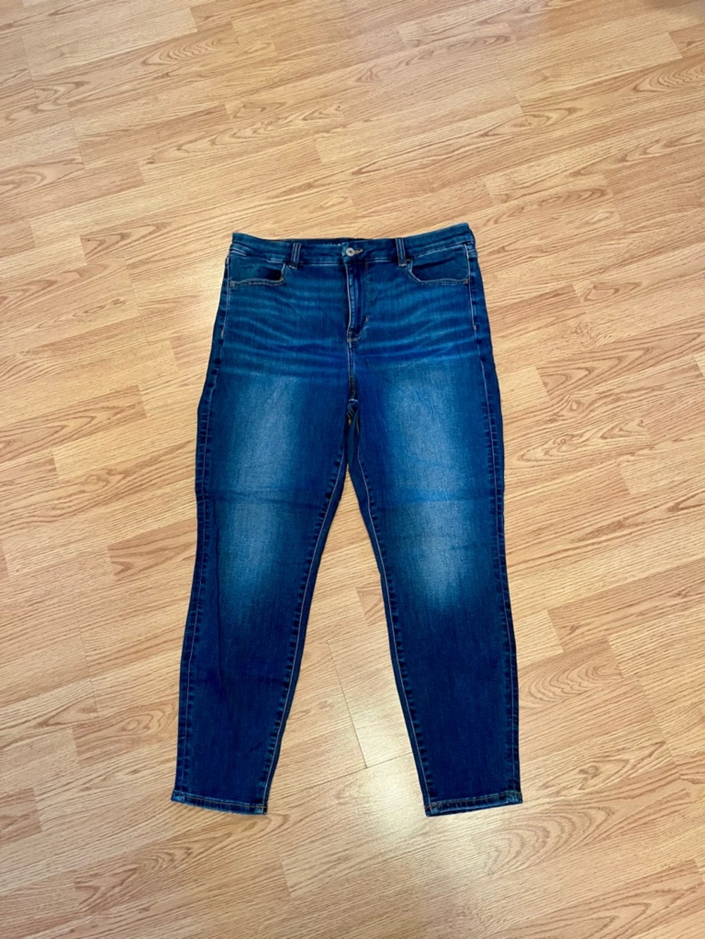 American Eagle Outfitters Dark Blue Skinny Jeans